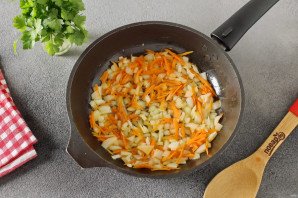 Суп "Юшка" с кабачками