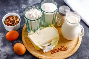 Торт "Наполеон" с грецкими орехами Торт "Наполеон" с грецкими орехами