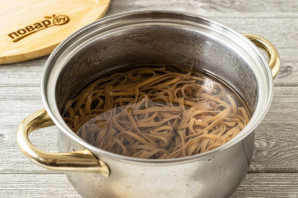 Лапша "Нэнмён" Лапша "Нэнмён"