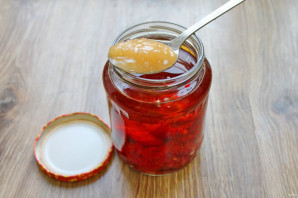 Настойка из кизила Настойка из кизила