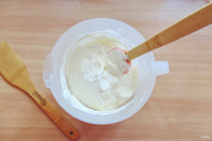 Шоколадный торт с кремом "Пломбир" Шоколадный торт с кремом "Пломбир"