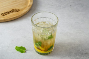 Коктейль с мятой Коктейль с мятой