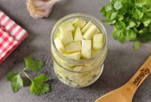 Маринованные кабачки с куркумой на зиму Маринованные кабачки с куркумой на зиму