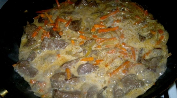 Куриная печень с овощами в сливках, пошаговый рецепт с фото Куриная печень с овощами в сливках, пошаговый рецепт с фото