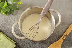 Брауни с вишней в мультиварке