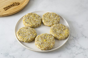 Котлеты из чечевицы Котлеты из чечевицы