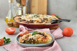 Пицца с креветками и грибами Пицца с креветками и грибами