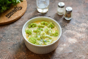 Омлет с брокколи на пару Омлет с брокколи на пару