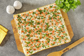 Рулет из кабачков с семгой и сыром Рулет из кабачков с семгой и сыром