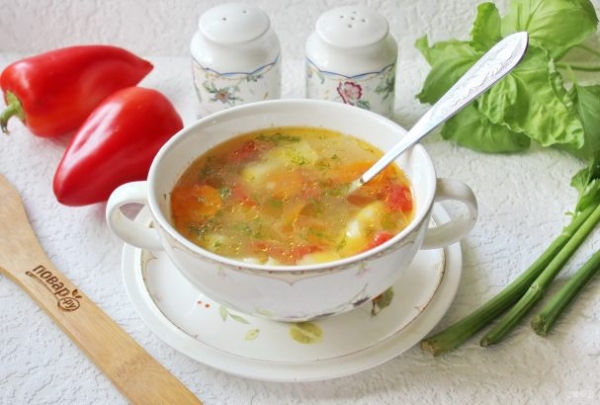 Куриный суп с сельдереем и рисом Куриный суп с сельдереем и рисом