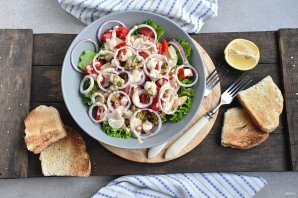 Салат из мяса мидий Салат из мяса мидий