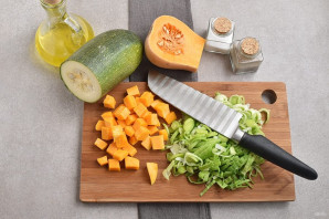 Тефтели с овощами в мультиварке Тефтели с овощами в мультиварке