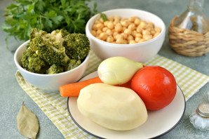 Суп с нутом и брокколи Суп с нутом и брокколи