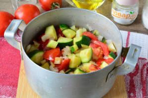Цукини с помидорами и перцем на зиму Цукини с помидорами и перцем на зиму
