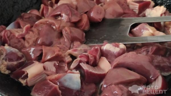 Рецепт: Блинчики фаршированные куриными потрошками - Просты в приготовлении и вкусные! Рецепт: Блинчики фаршированные куриными потрошками - Просты в приготовлении и вкусные!