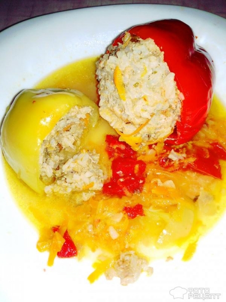 Рецепт: Перец болгарский фаршированный мясным фаршем с рисом и зеленью - Сочный и очень вкусный Рецепт: Перец болгарский фаршированный мясным фаршем с рисом и зеленью - Сочный и очень вкусный