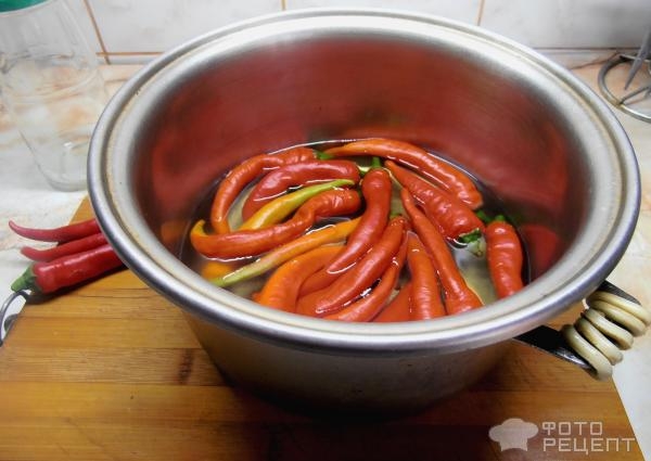 Рецепт: Перец маринованный острый - Коготь дракона Рецепт: Перец маринованный острый - Коготь дракона