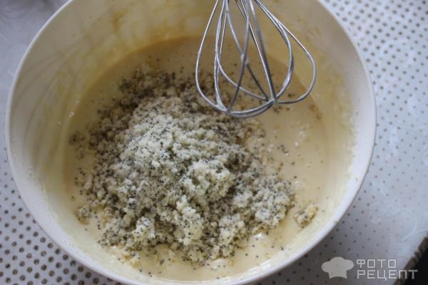 Рецепт: Пирог со сливами - С кокосовой мукой и маком Рецепт: Пирог со сливами - С кокосовой мукой и маком