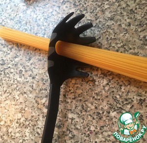 Спагетти с цуккини, лососем и Спагетти с цуккини, лососем и