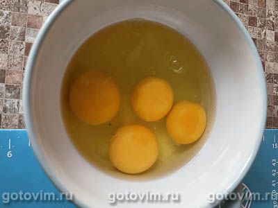 Сосиски в тесте с сыром Сосиски в тесте с сыром