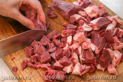 Жареное говяжье сердце со сметаной и горчицей