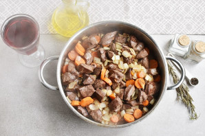 Мясо в вине Мясо в вине