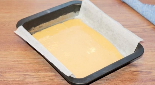 Медовые пирожные с кремом и джемом, пошаговый рецепт с фото Медовые пирожные с кремом и джемом, пошаговый рецепт с фото