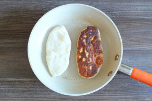 Тонкие пирожки с картошкой "Крестьянские" Тонкие пирожки с картошкой "Крестьянские"