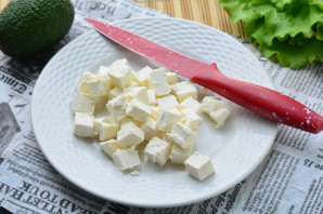 Салат с авокадо и маслинами Салат с авокадо и маслинами