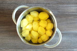 Тонкие пирожки с картошкой "Крестьянские" Тонкие пирожки с картошкой "Крестьянские"