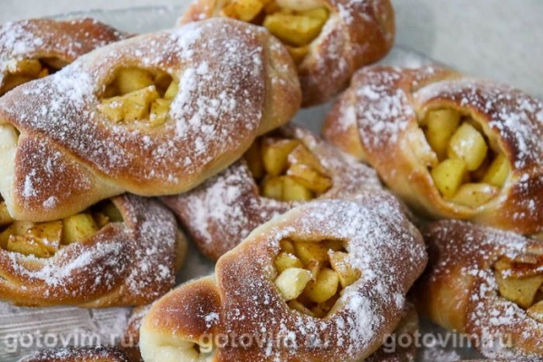 Булочки с яблоками и корицей Булочки с яблоками и корицей