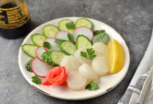 Сашими из гребешка Сашими из гребешка