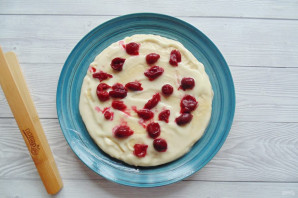 Медовый торт с вишней Медовый торт с вишней