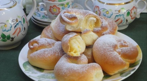 Сдобные улитки с заварным кремом, пошаговый рецепт с фото Сдобные улитки с заварным кремом, пошаговый рецепт с фото