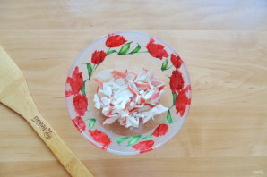 Салат с курицей и маринованными огурцами Салат с курицей и маринованными огурцами