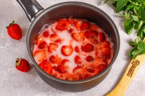 Клубничный топпинг