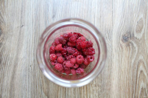 Малиновая настойка на самогоне Малиновая настойка на самогоне