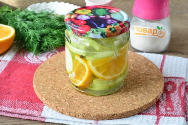 Кабачки с апельсином без стерилизации на зиму Кабачки с апельсином без стерилизации на зиму