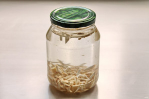 Хреновуха с имбирем Хреновуха с имбирем