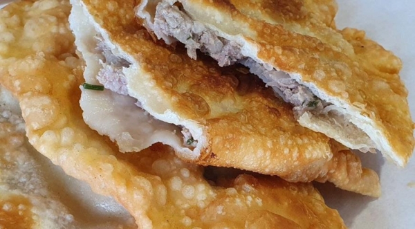 Чебуреки с мясом - пузырчатые и сочные, пошаговый рецепт с фото Чебуреки с мясом - пузырчатые и сочные, пошаговый рецепт с фото