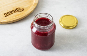 Протертая брусника без сахара Протертая брусника без сахара