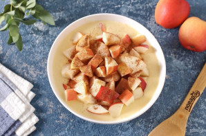 Низкоуглеводная шарлотка с яблоками Низкоуглеводная шарлотка с яблоками