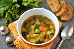 Суп с чечевицей и баклажанами Суп с чечевицей и баклажанами