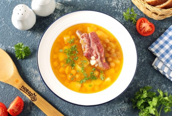 Гороховый суп с нутом и копченостями Гороховый суп с нутом и копченостями