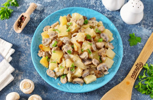 Диетическая картошка с грибами Диетическая картошка с грибами