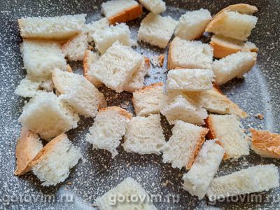 Турецкий чечевичный суп-пюре с паприкой и мятой Турецкий чечевичный суп-пюре с паприкой и мятой