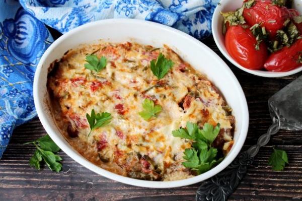 Свинина с маринованными помидорами Свинина с маринованными помидорами