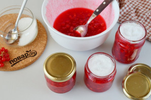 Калина протертая с сахаром Калина протертая с сахаром