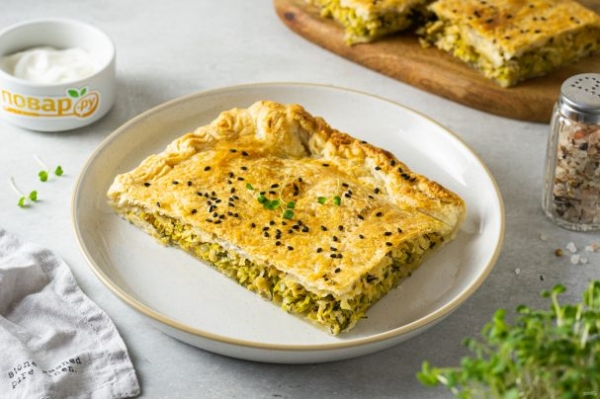 Пирог с савойской капустой