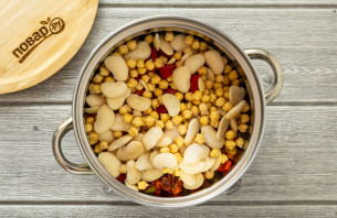 Суп с нутом и фасолью